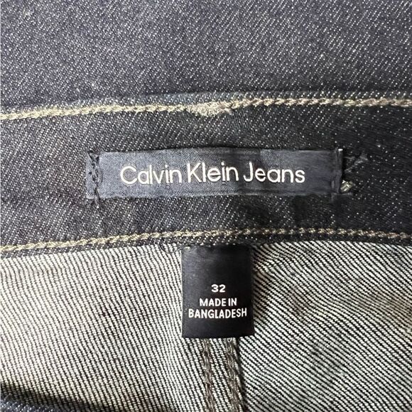 Calvin Klein High Rise Flare Jeans Dark Wash Size 32 NWT - Picture 5 of 9